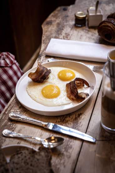 Le Chambard - Petit Déjeuner - Relais &amp; Châteaux