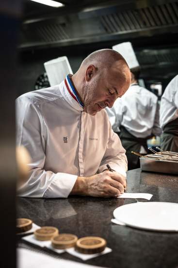 Le Chef Olivier Nasti à domicile - Le Chambard